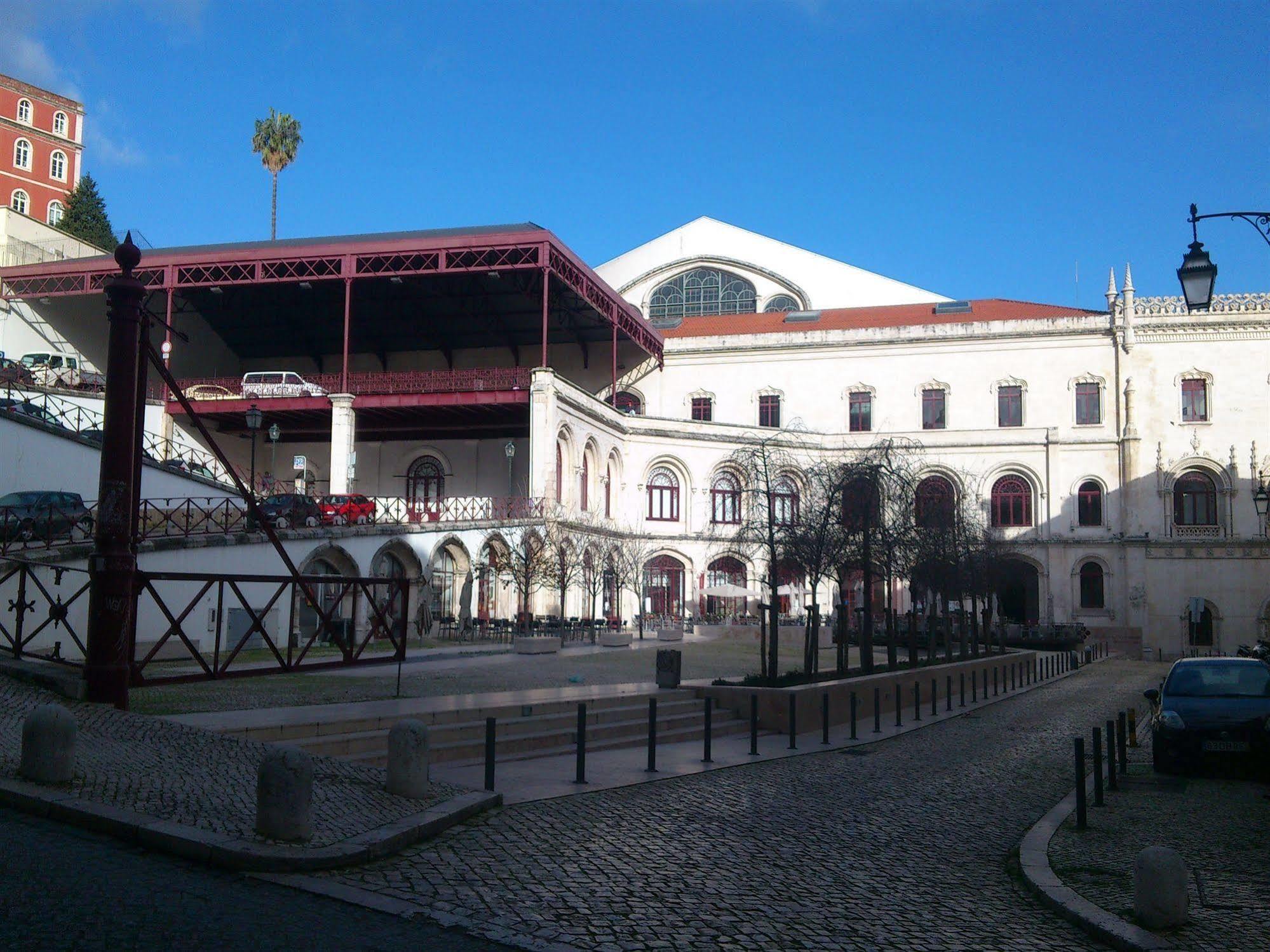 Pensao Estacao Central Lisbon Exterior photo